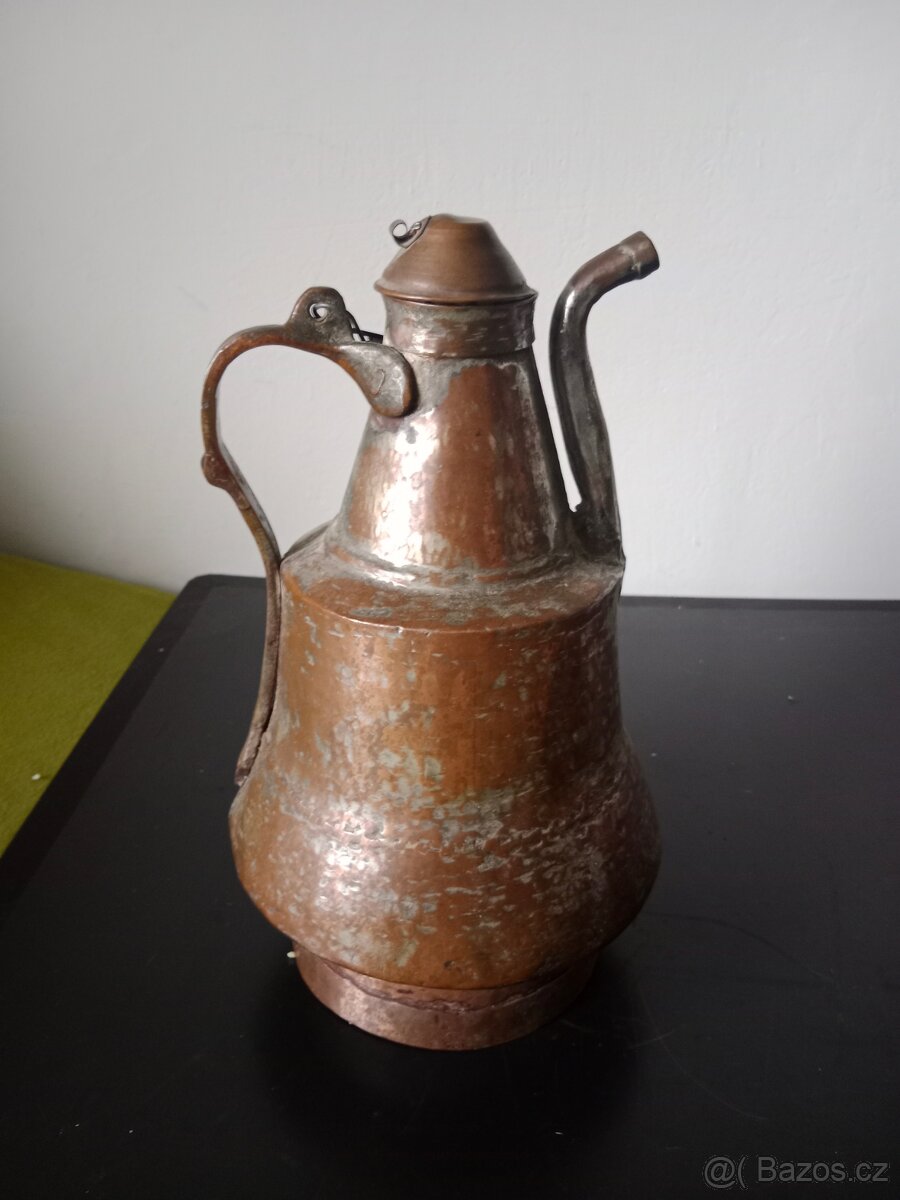 Konvice měděná masivní starožitnost