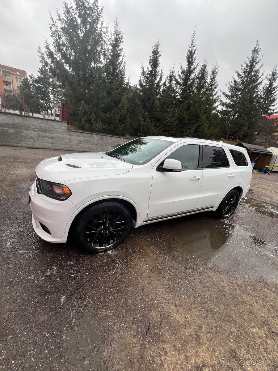 Dodge durango 5.7