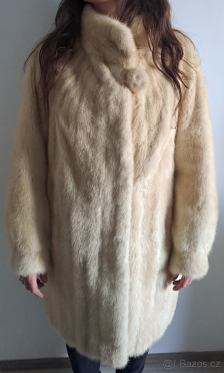 Pravý norkový kožich paleto