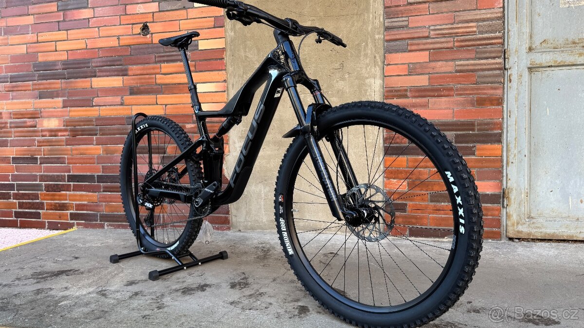 Nové horské kolo Focus Jam 8.8 - KARBON