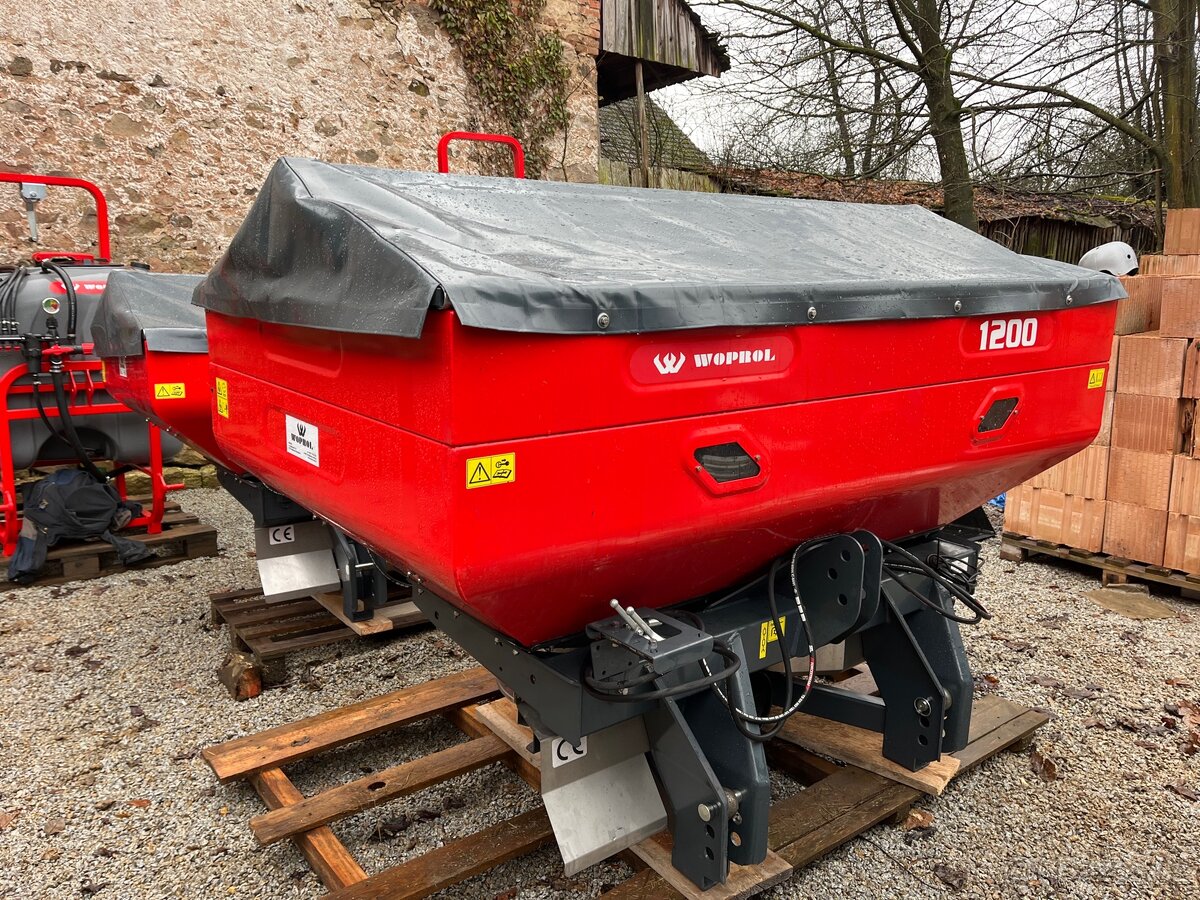 Rozmetadlo hnojiv WOPROL Junior II Plus 1200