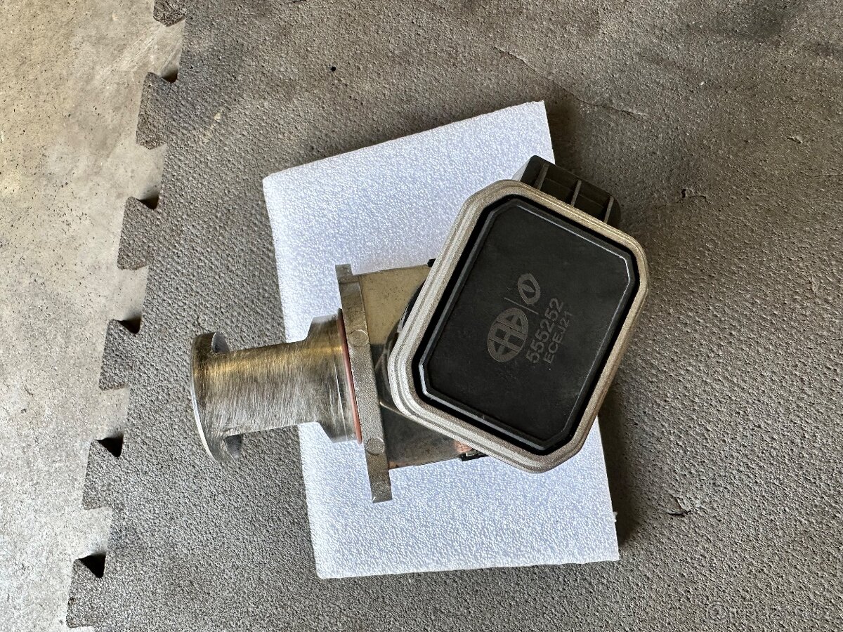Egr era555252