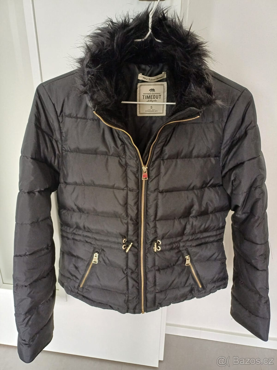 Zimní dámská bunda TIMEOUT vel. S, černá