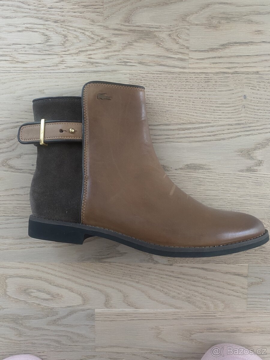 Podzimní kožené boty Lacoste, vel. 40