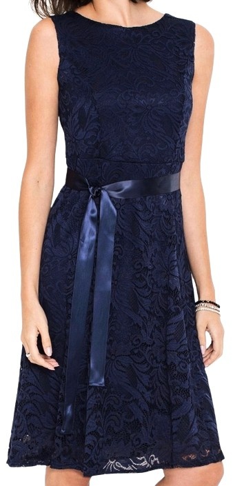 Elegantní společenské šaty s páskem 52/56