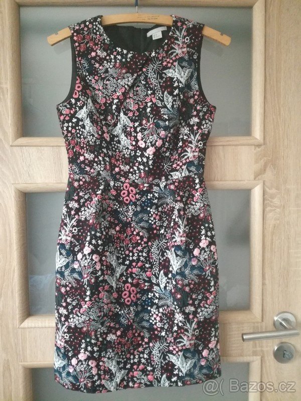 Vzorované pouzdrové šaty zn. H&M