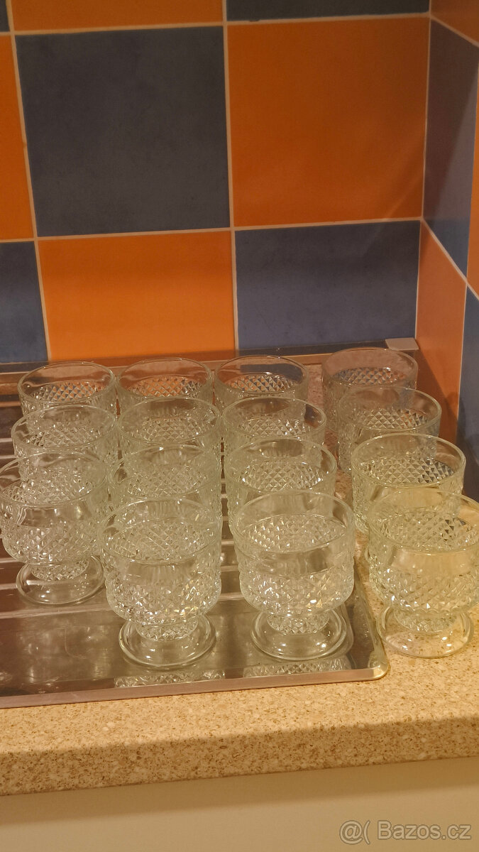 skleněné poháry