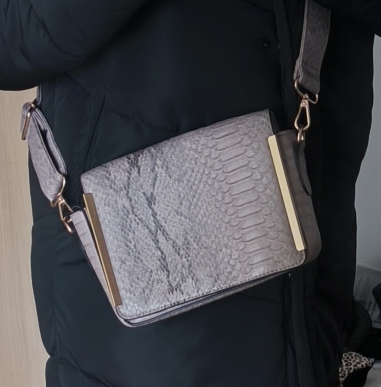 Crossbody kabelka zn.Peacocks