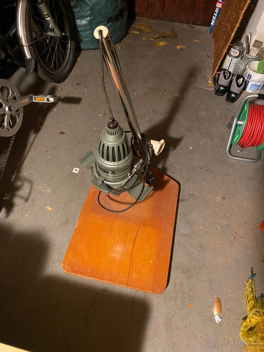 Zvětšovací přístroj OPEMUS IIa