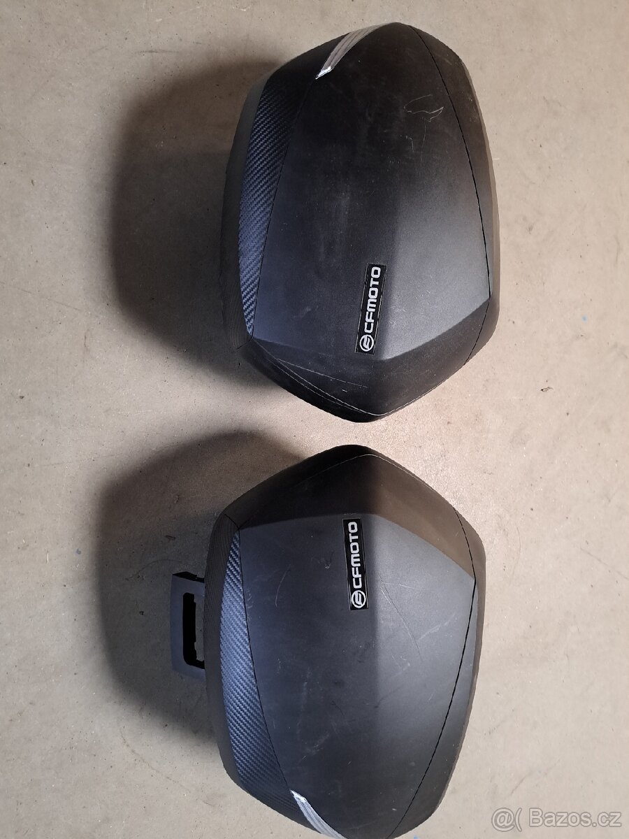 Boční boxy Shad CFMOTO 650MT 700MT