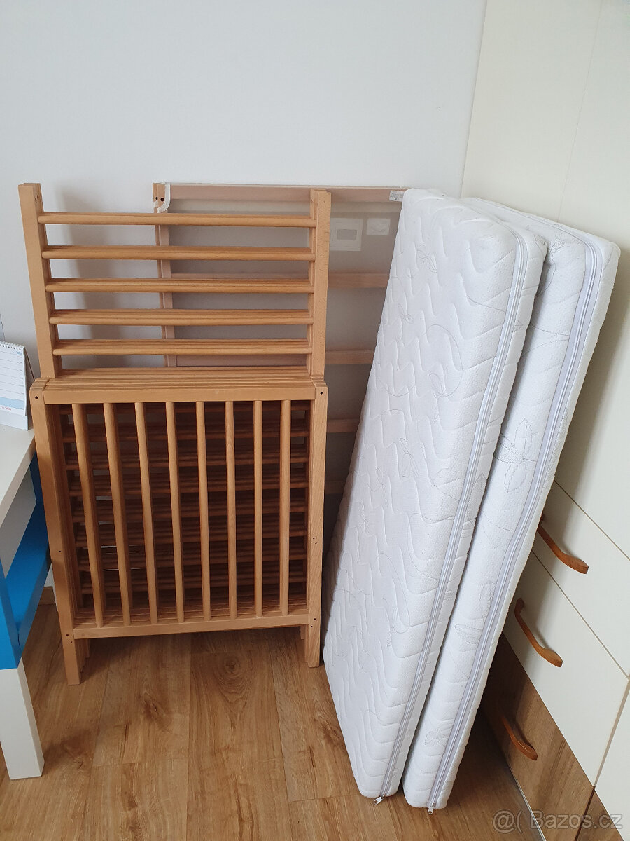 2x dětská postýlka IKEA SNIGLAR a příslušenství