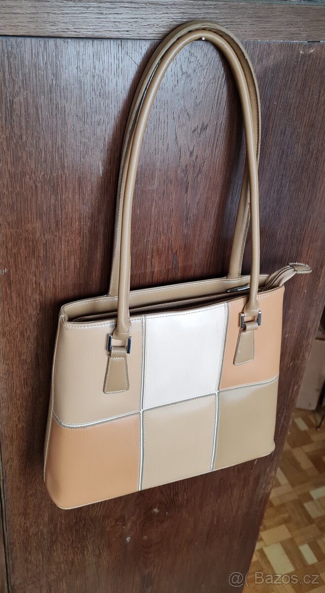 Dámská kabelka