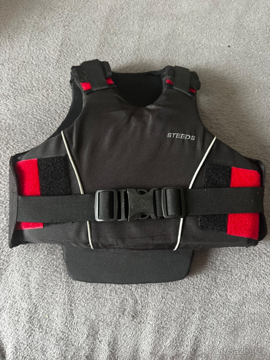 Jezdecká vesta pro nejmenší