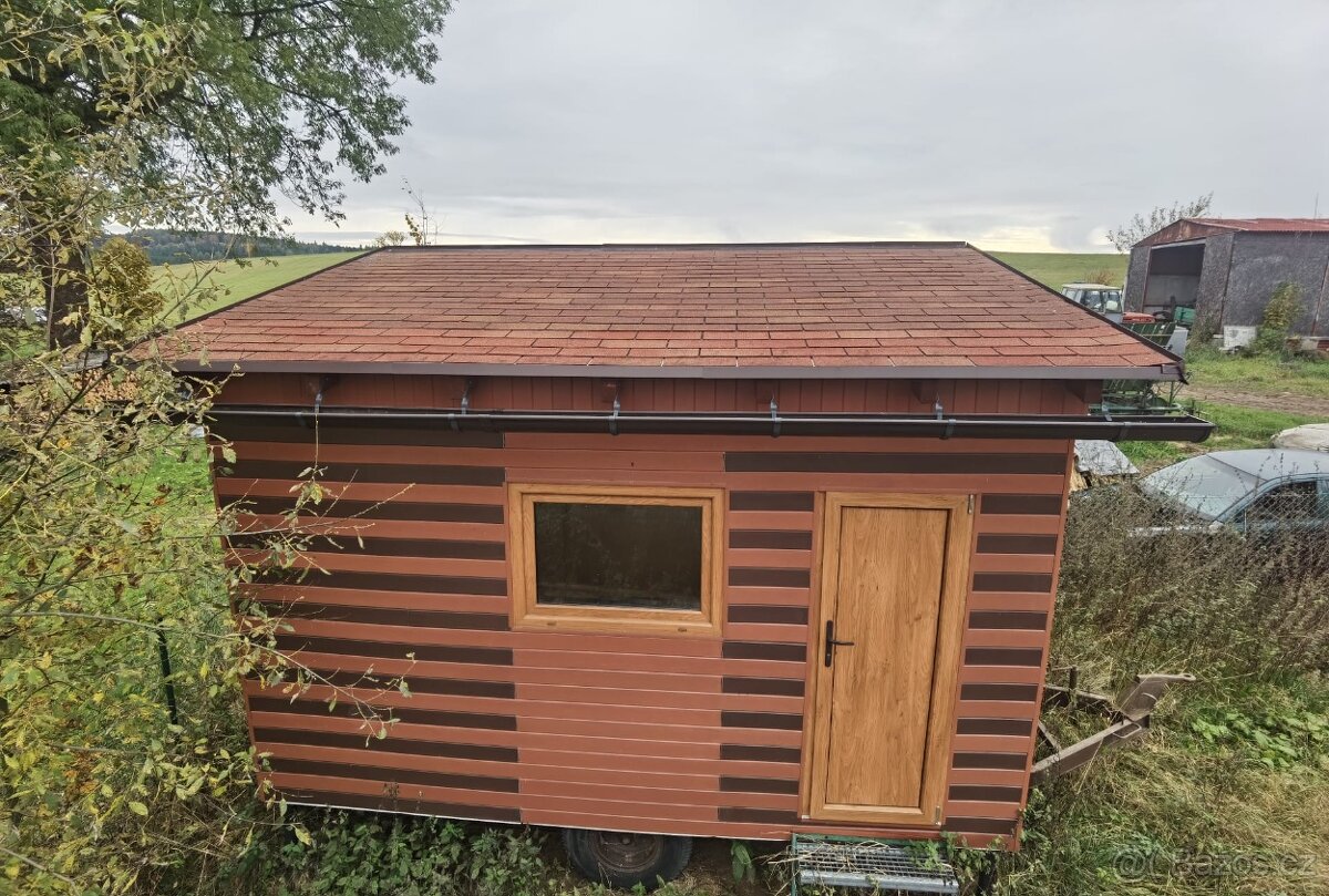 Maringotka / zahradní domek