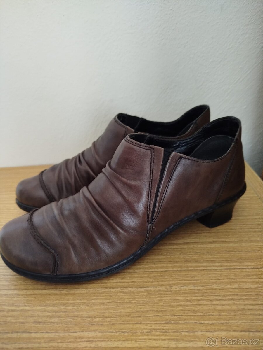 Boty Rieker, velikost 37