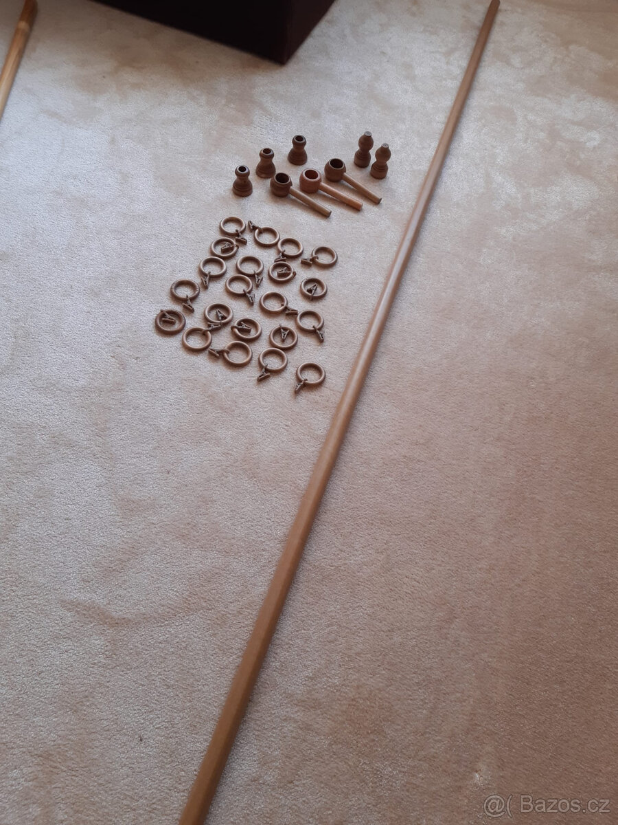 Garnýž dřevěná 300 cm