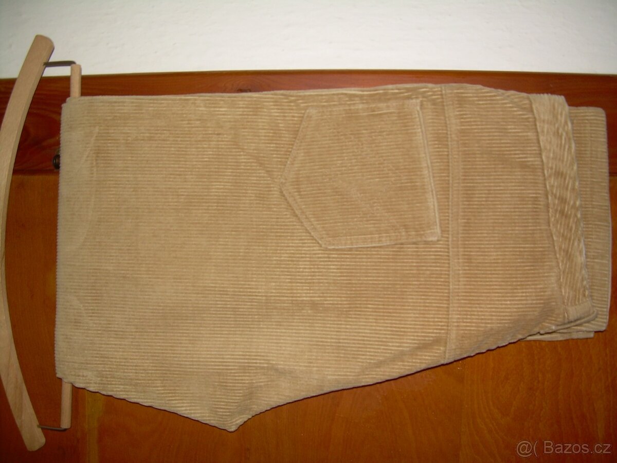 dámské manšestrové kalhoty vel.S, L