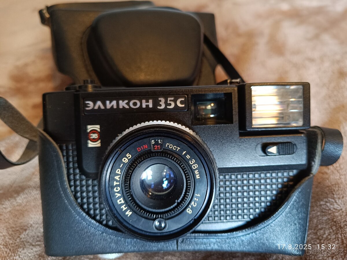 Prodám 2 ks staré FOTOAPARÁTY