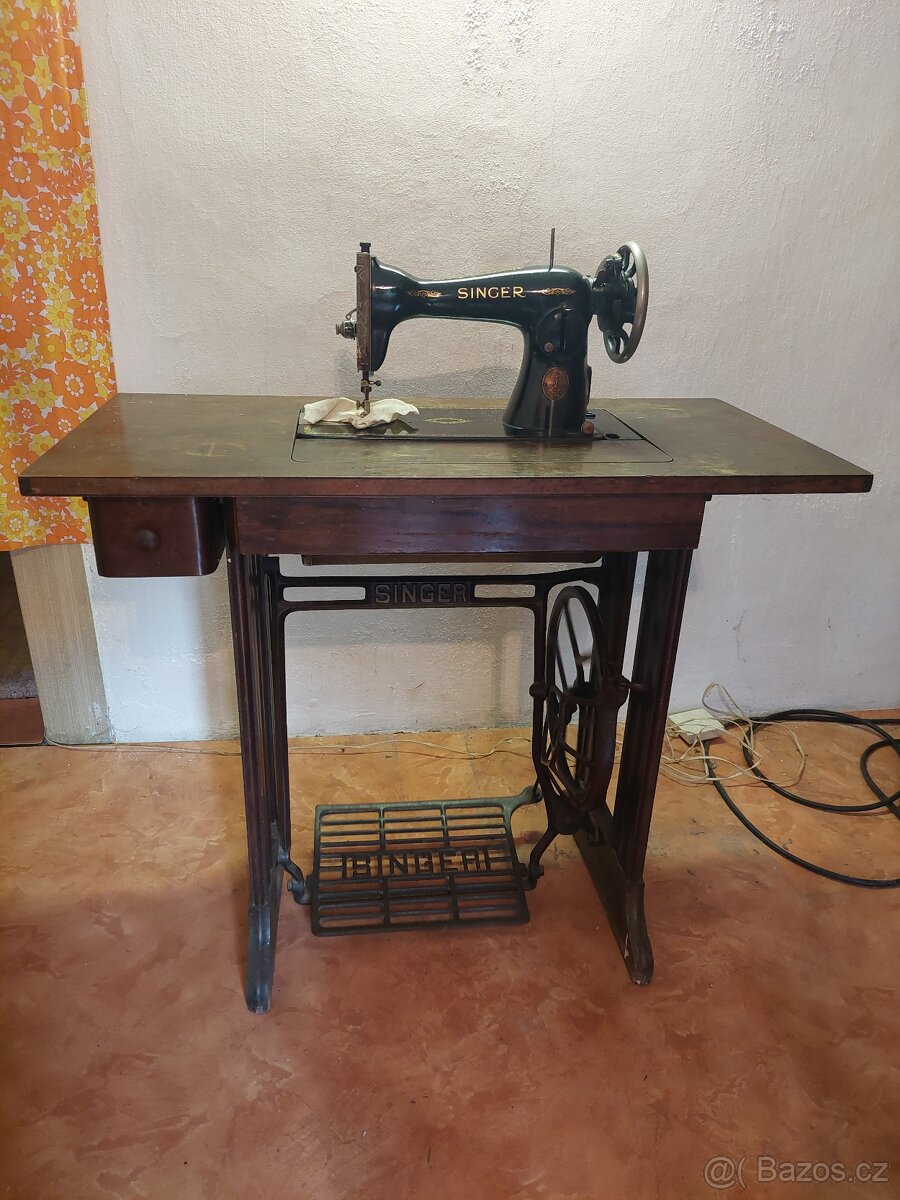 Šicí stroj Singer