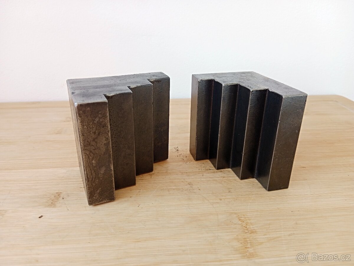 Upínací podložka stupňovitá ČKD