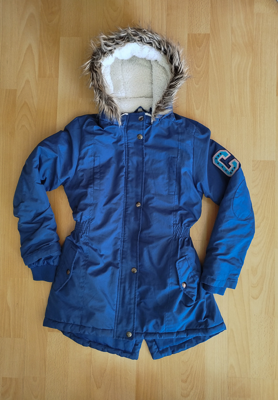 Dívčí bunda/kabátek vel. 134/140