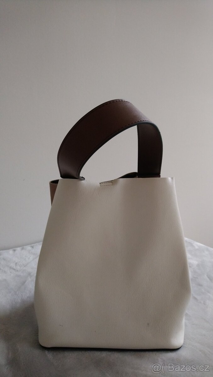 Dámská kabelka