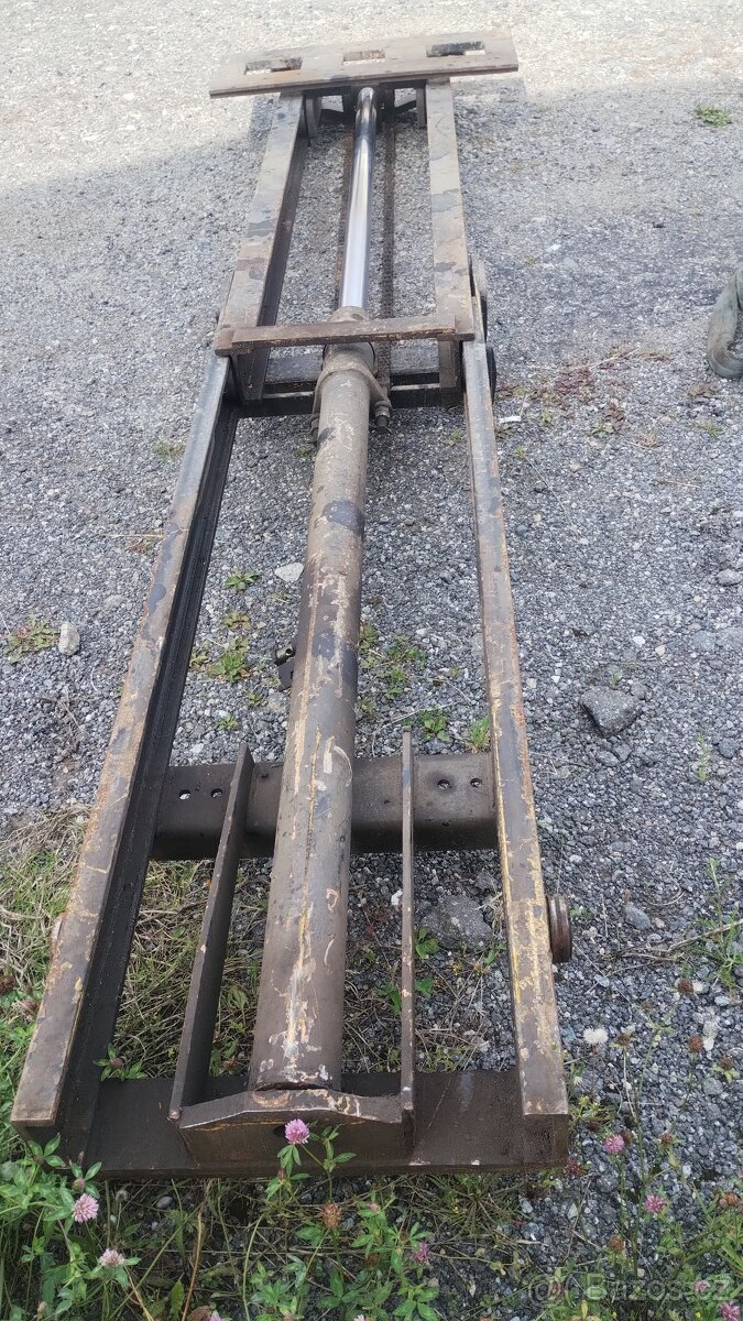 Vysokozdvih za traktor