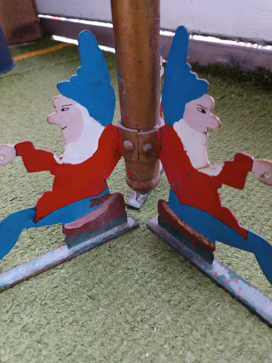 Retro stojan na stromek,