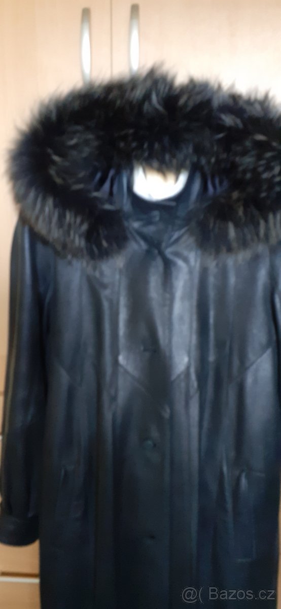 LUXUSNÍ DLOUHÝ KOŽENÝ KABÁT