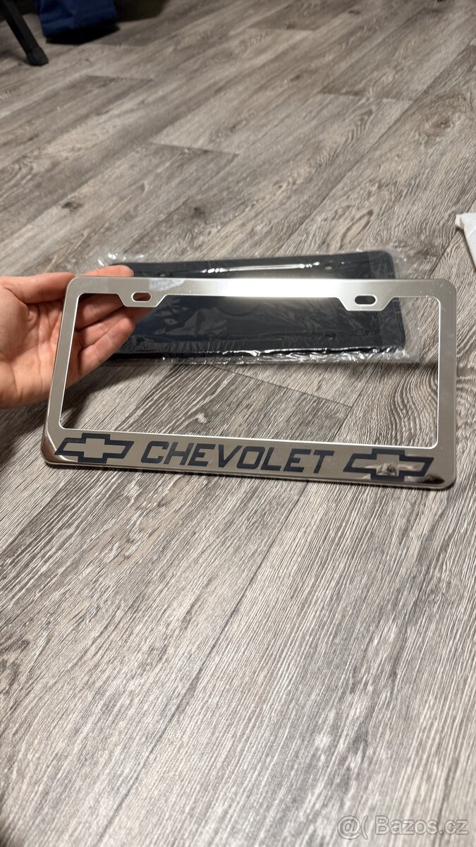 Nerezový držák SPZ Chevrolet