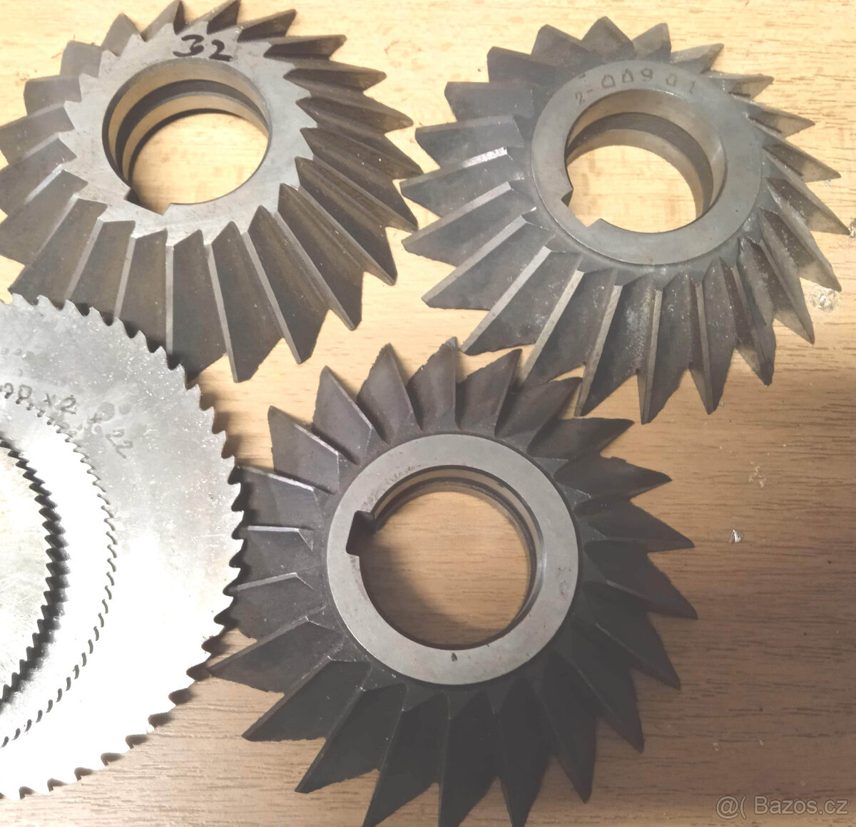 Nástrčné frézy, úhlové nepoužité