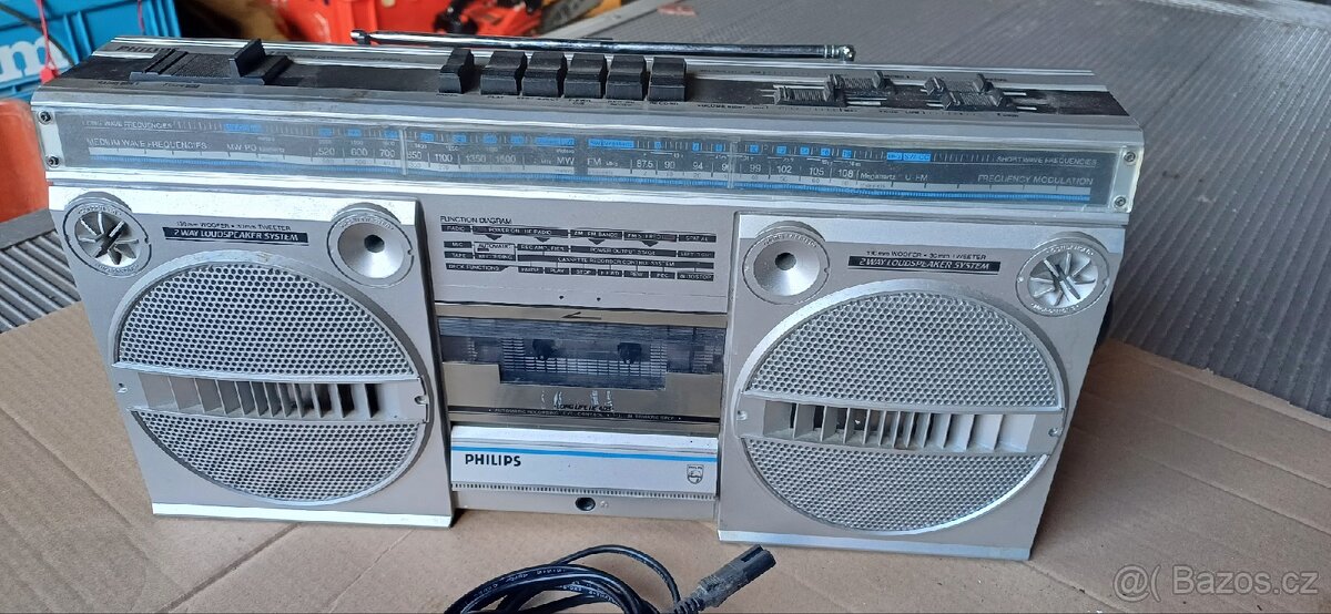 Retro kazeťák Philips