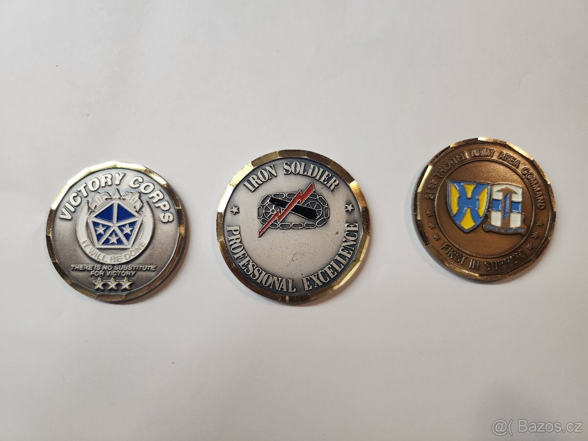 AMERICKÉ MINCE-PLAKETY