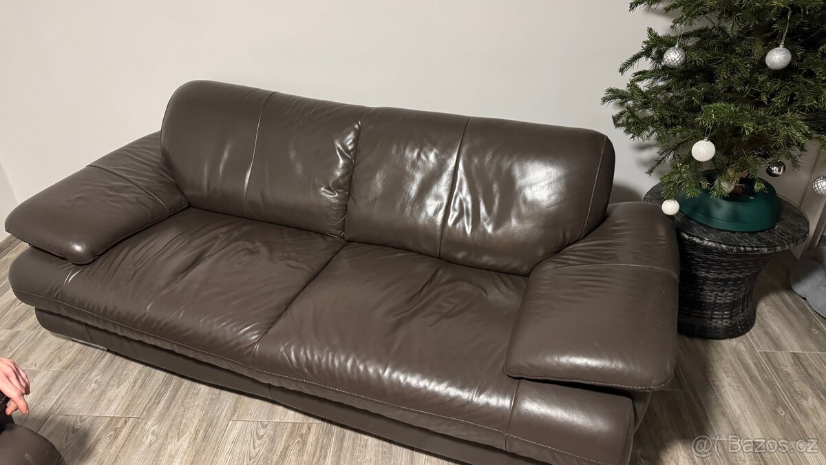 Kožená sedačka -dva kusy