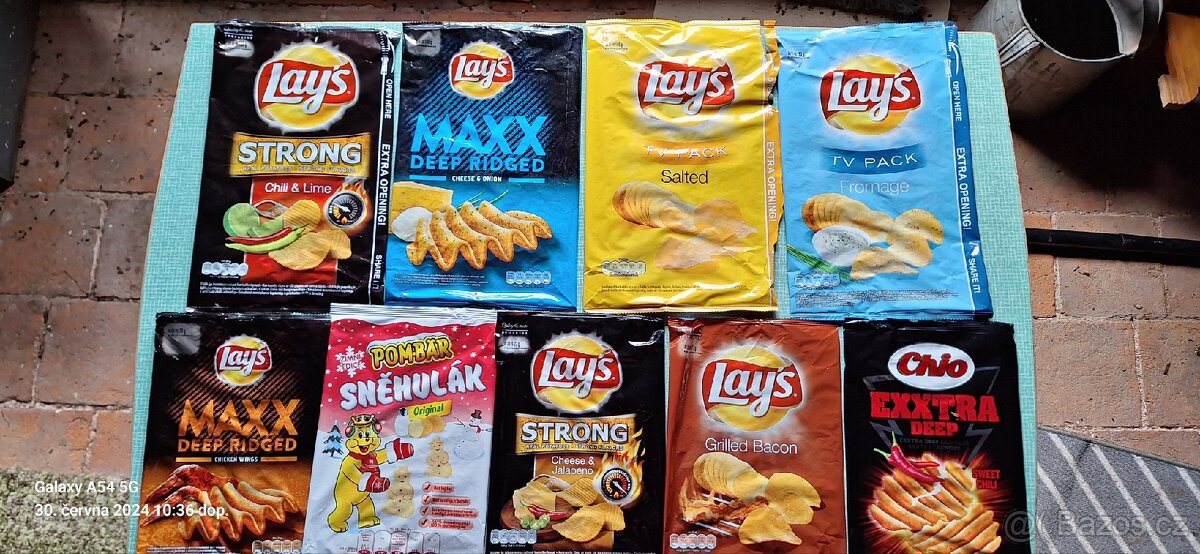 Staré sběratelské
prázdné Obaly od
brambůrků.