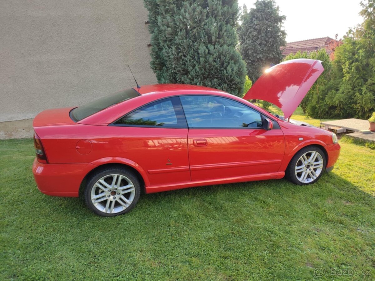 upravený Opel Astra G Coupe 2.2 Bertone edice