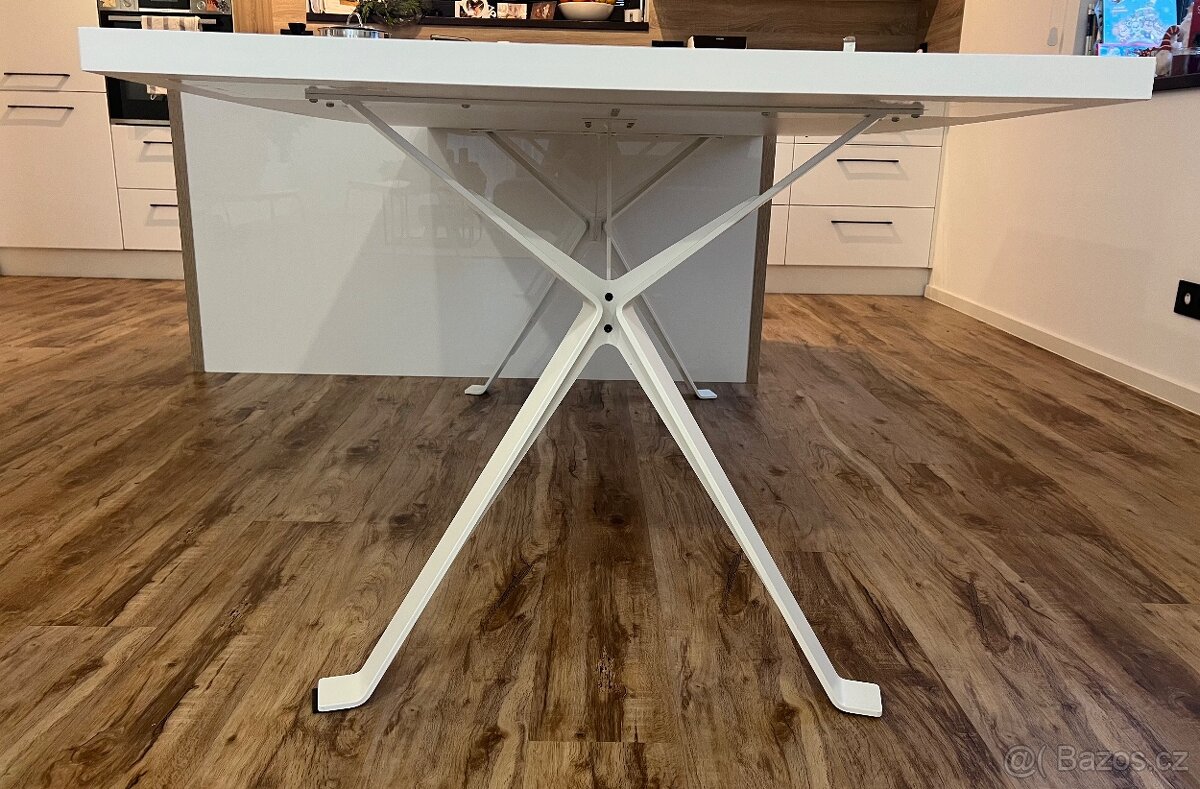 Designové krajní stolové podnože