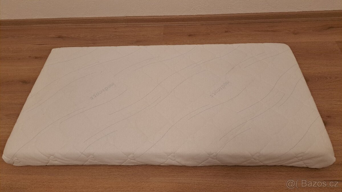 Dětská kokosová matrace medicott 120x60×9