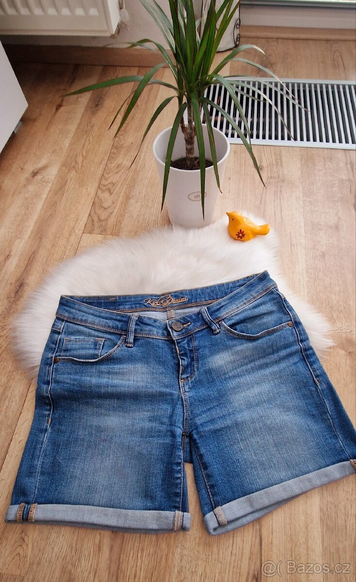 Džínové šortky Kenvelo