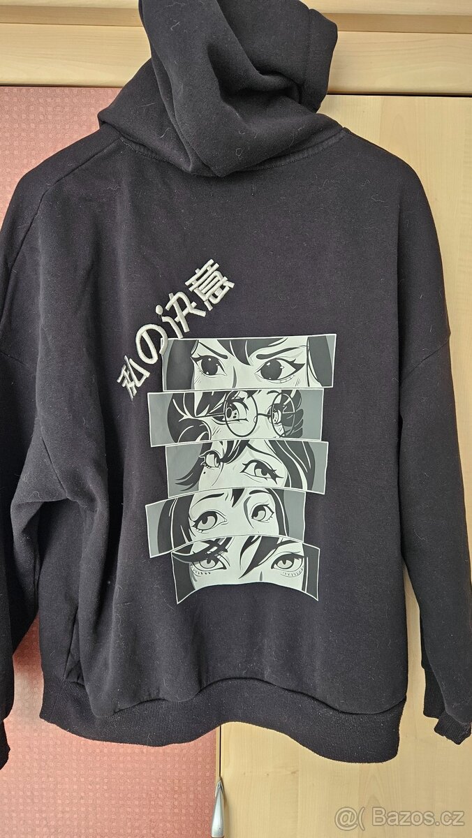 Dívčí černá mikina CROPP Anime M oversized