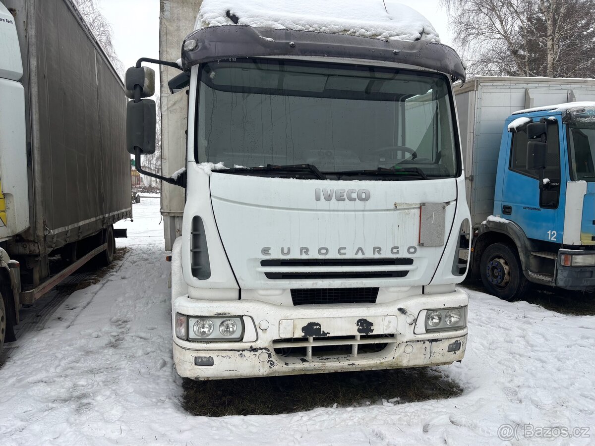 Iveco eurocargo díly předku : maska, roh kabiny