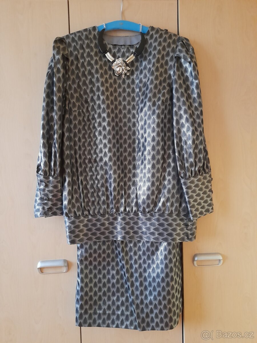 ŠATY PLESOVÉ RETRO v. M-L a další nabídky...