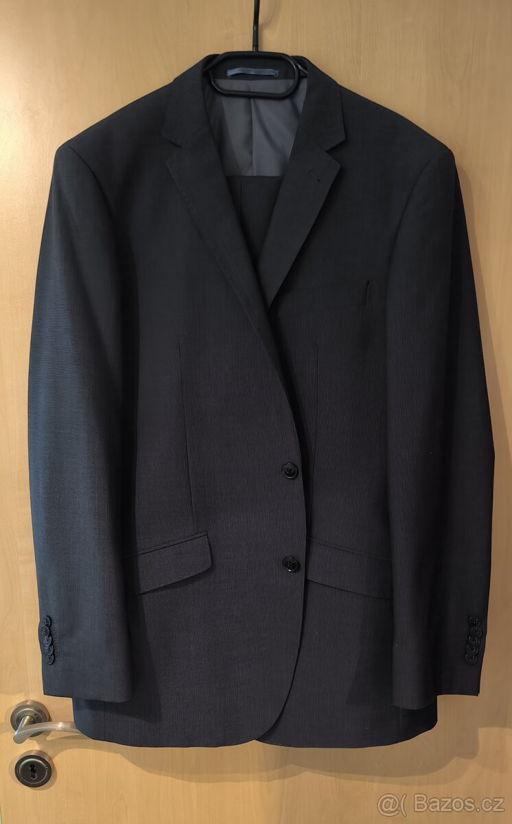Pánský oblek