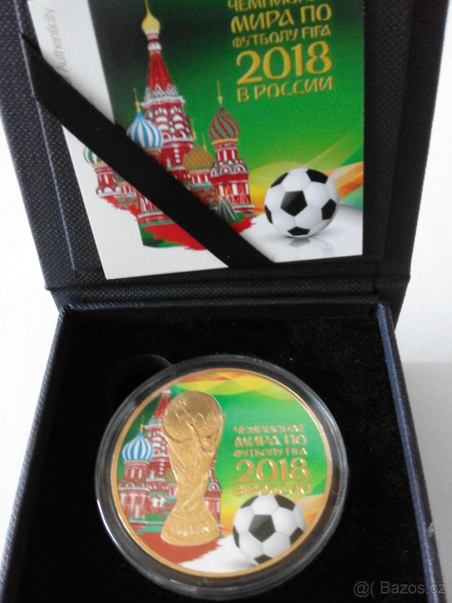 Fifa Rusko Kremlin Ball 2018,zlacená, číslovaná.