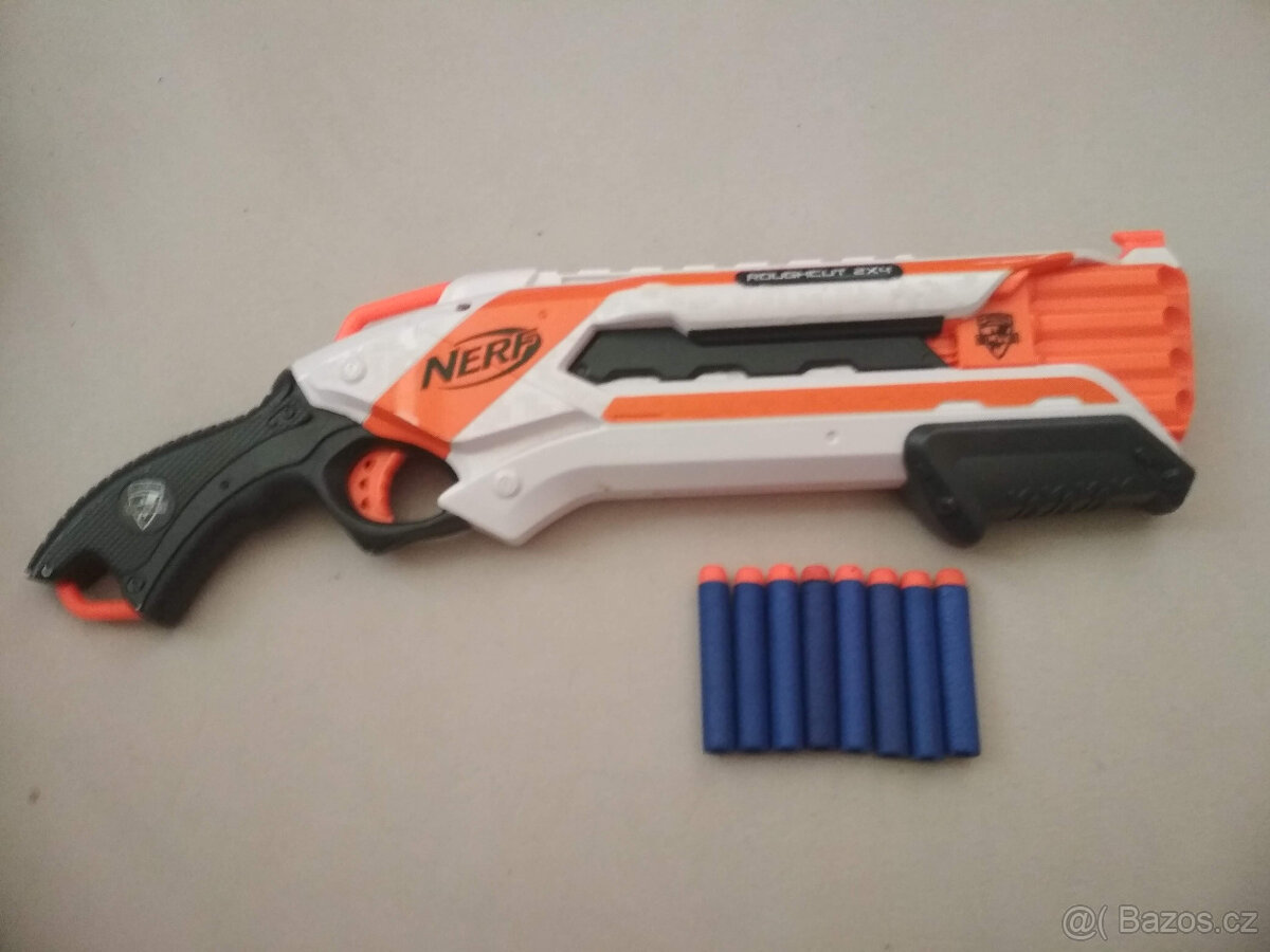 NERF Elite Rougcut 2x4 s 8 šipkami