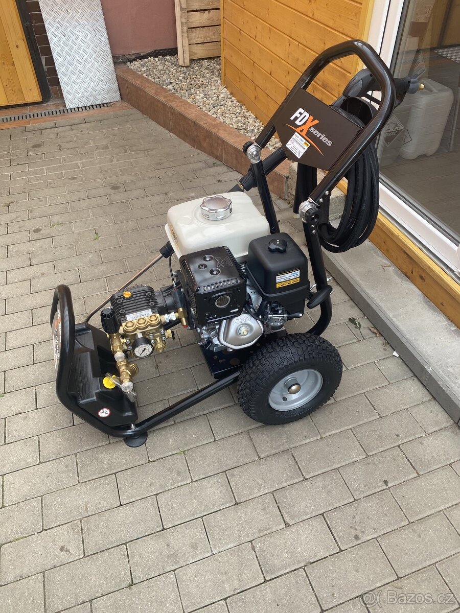 Sleva/prodám COMET FDX BLADE XL PRO 16/200 - BENZÍNOVÝ VY