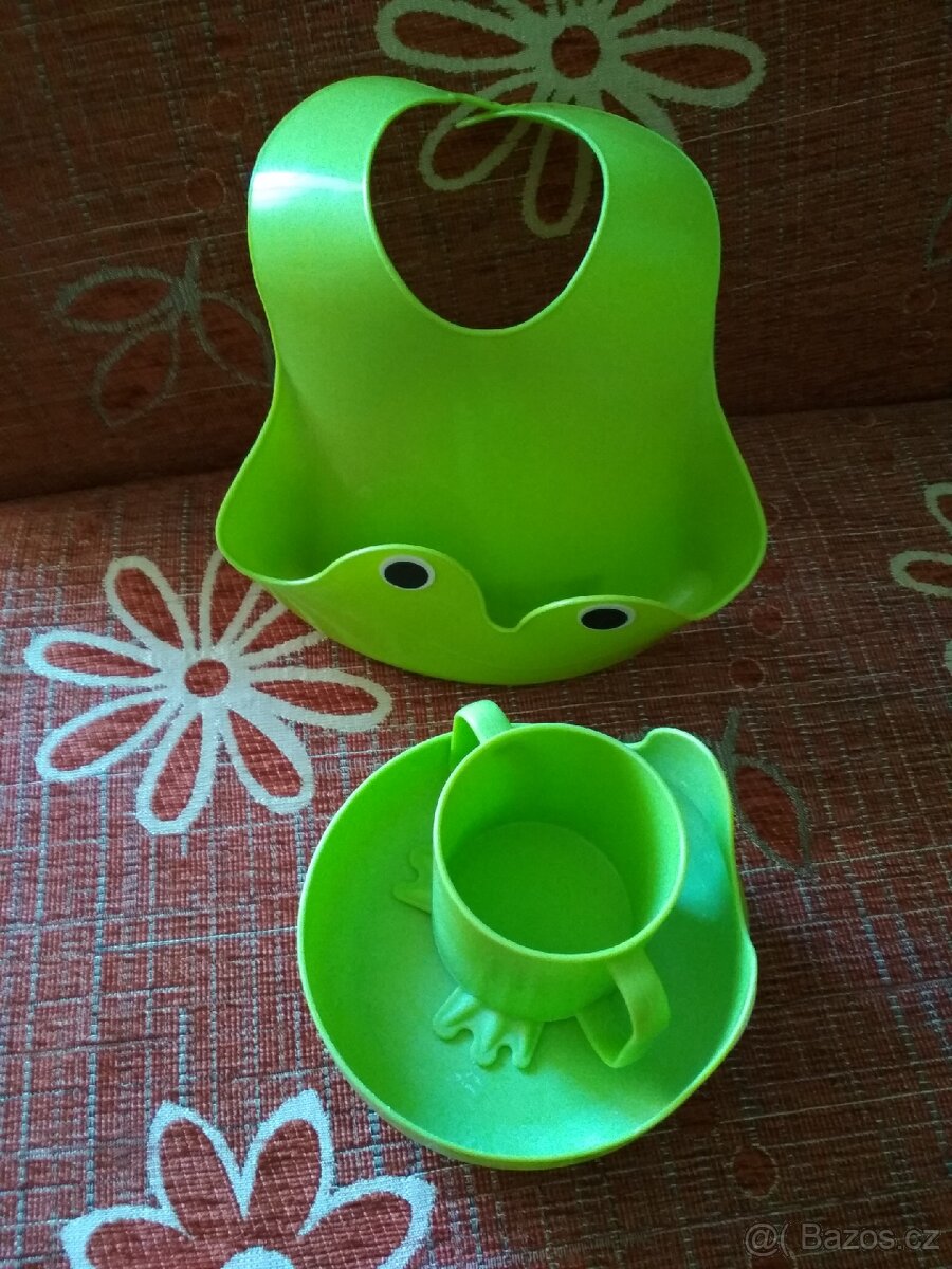 Jídelní a pitné potřeby