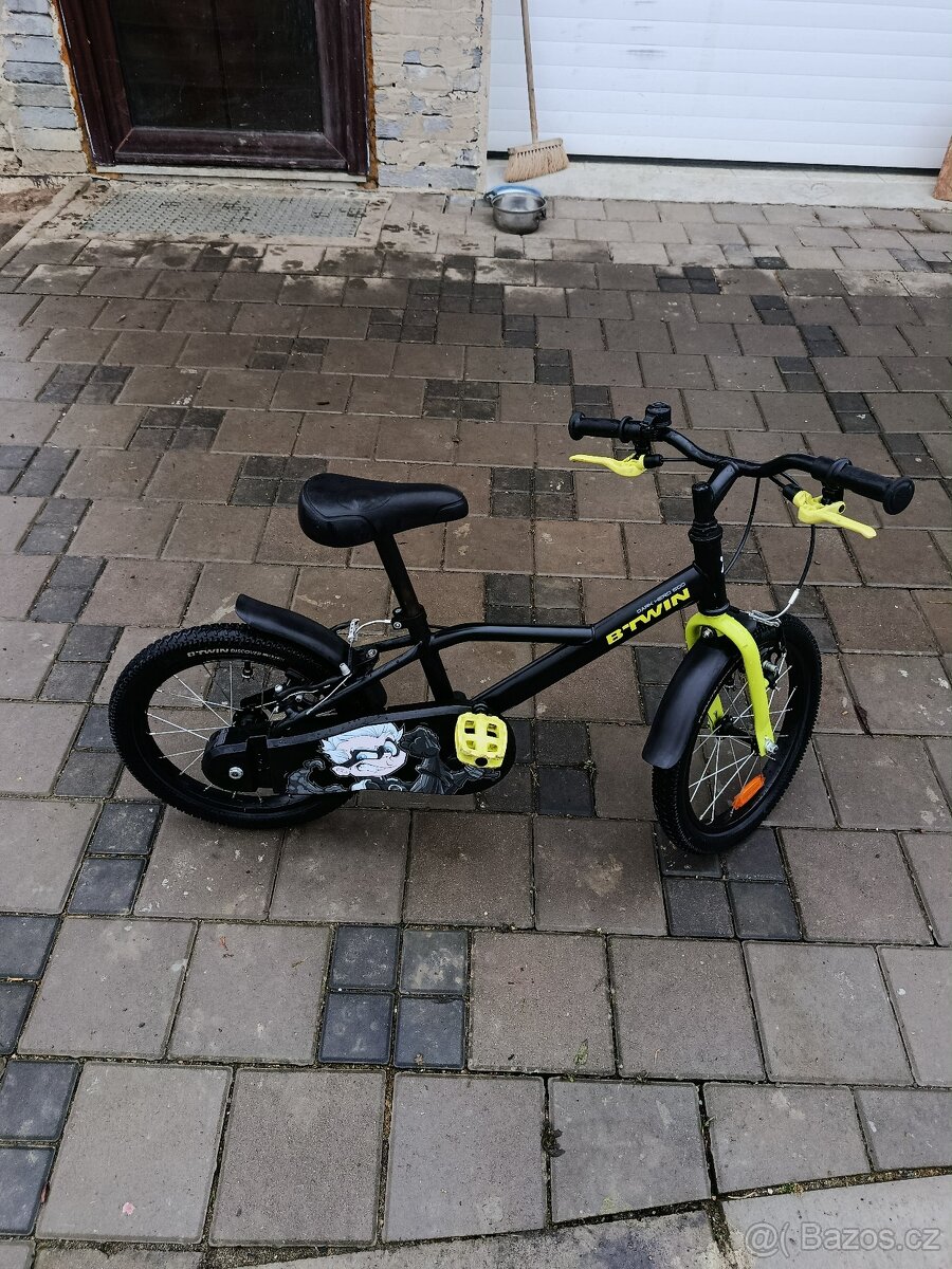 Prodám dětské kolo BTWIN DARK HERO 500