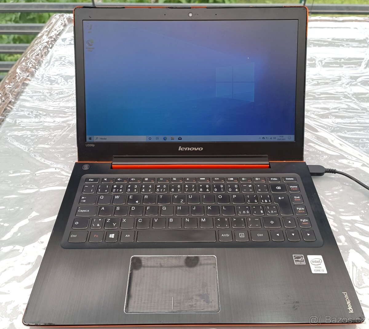Lenovo IdeaPad U330p /i3-4010U / 8GB RAM/SSD 240GB