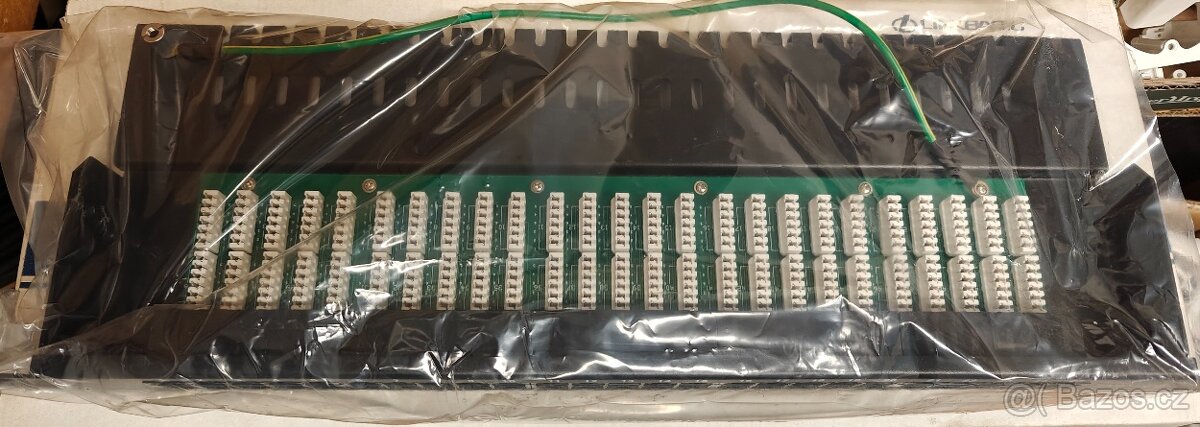 Patch panel telefonní 50port